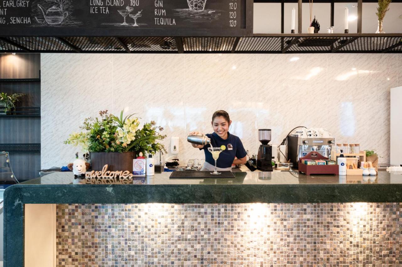 Kokotel Bangkok Dheva Thonglor Buitenkant foto