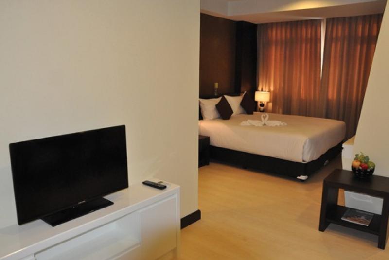 Kokotel Bangkok Dheva Thonglor Buitenkant foto